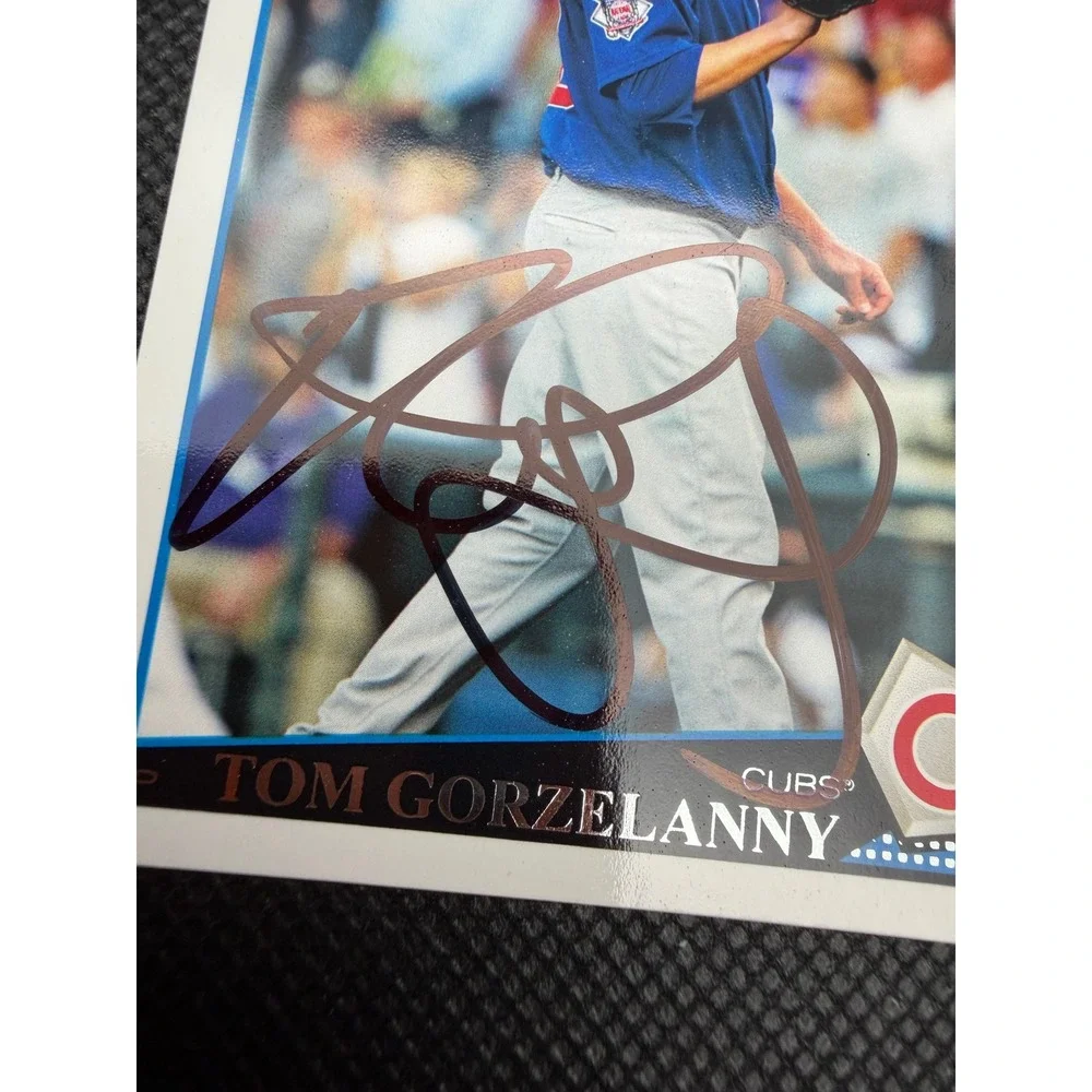 Tom Gorzelanny Chicago Cubs 2009 Topps UH35 Hand Signed Autograph Baseball Card - Picture 2 of 5